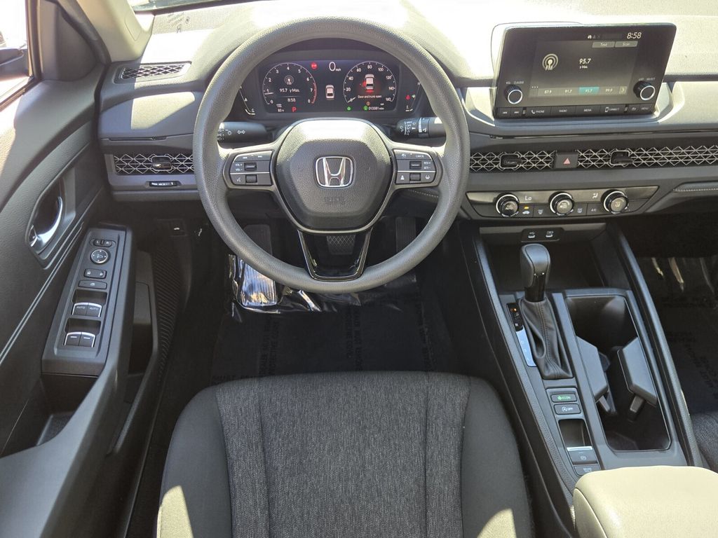 2025 Honda Accord LX - Photo 11