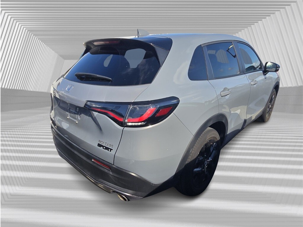2023 Honda HR-V Sport photo 2