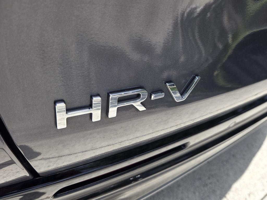 2025 Honda HR-V EX-L - Photo 13