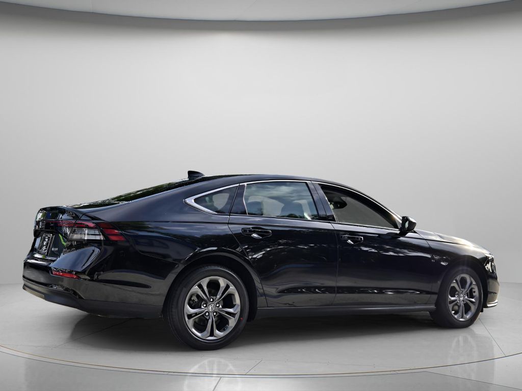 2024 Honda Accord EX - Photo 6