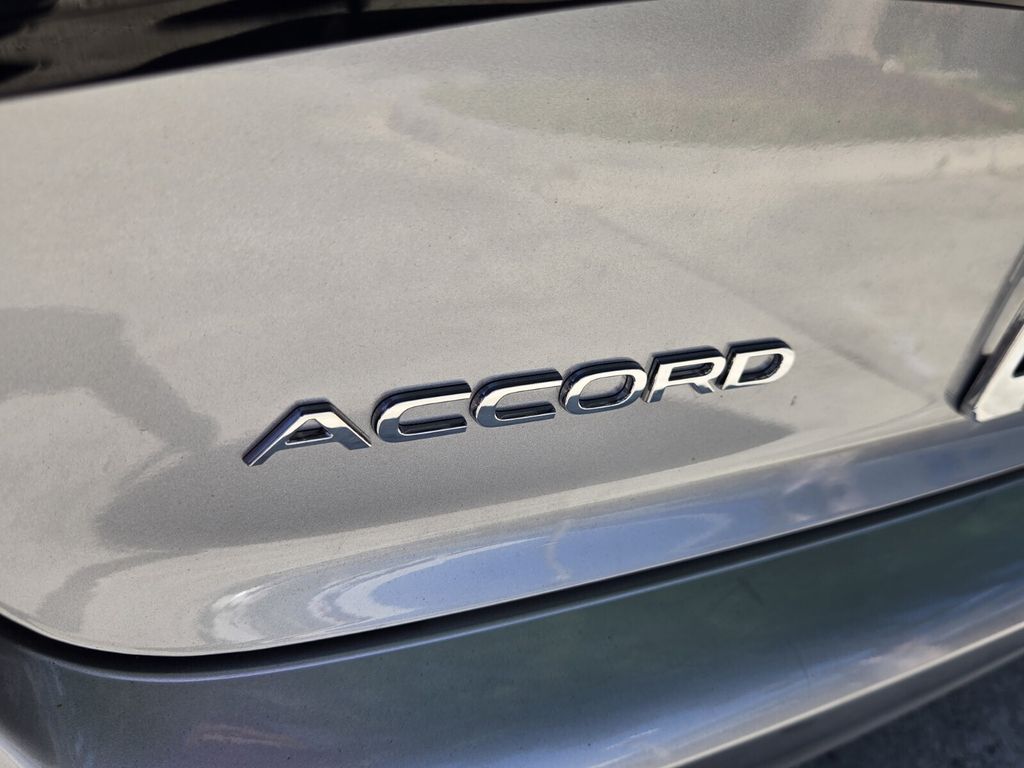 2025 Honda Accord LX - Photo 14