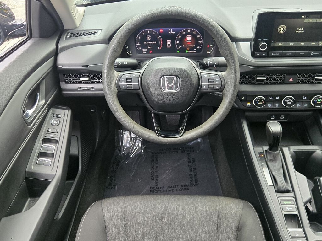 2024 Honda Accord EX - Photo 10