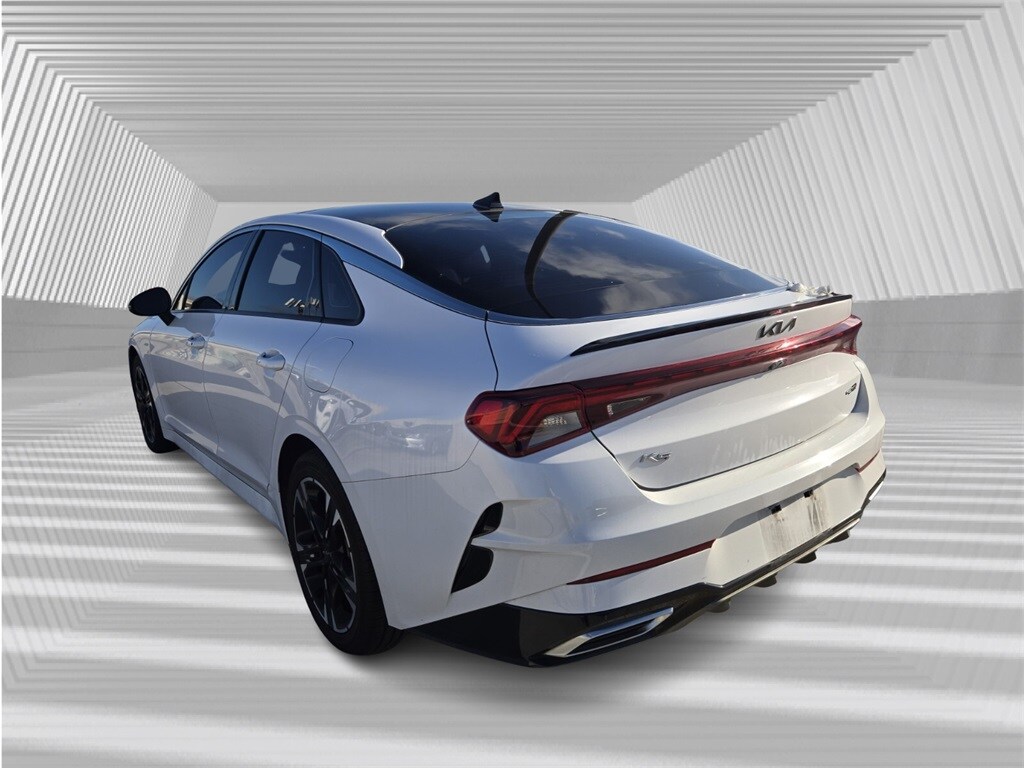 2022 Kia K5 GT-Line photo 4