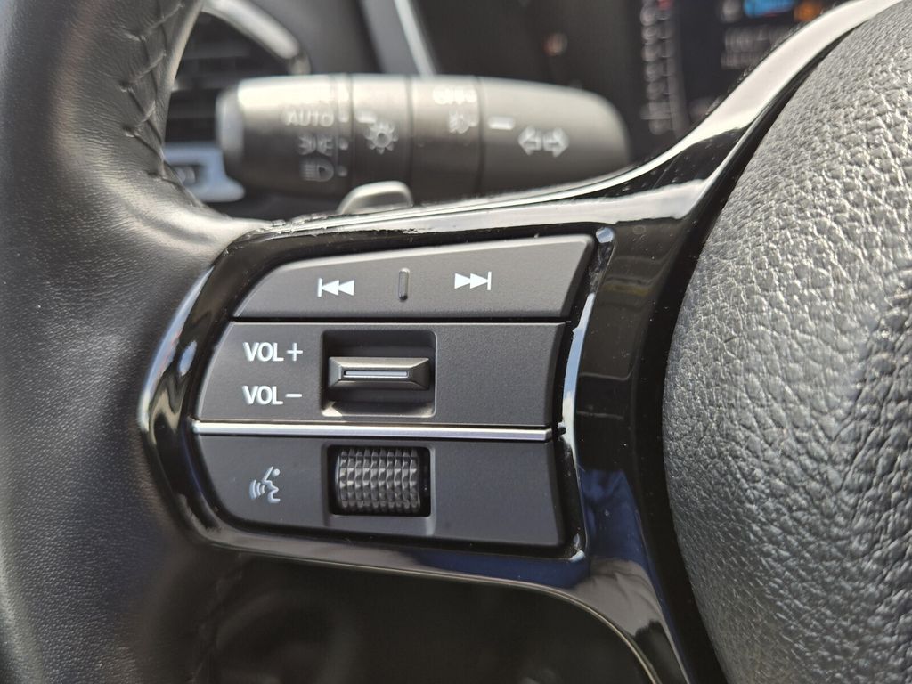 2025 Honda Pilot Elite - Photo 26