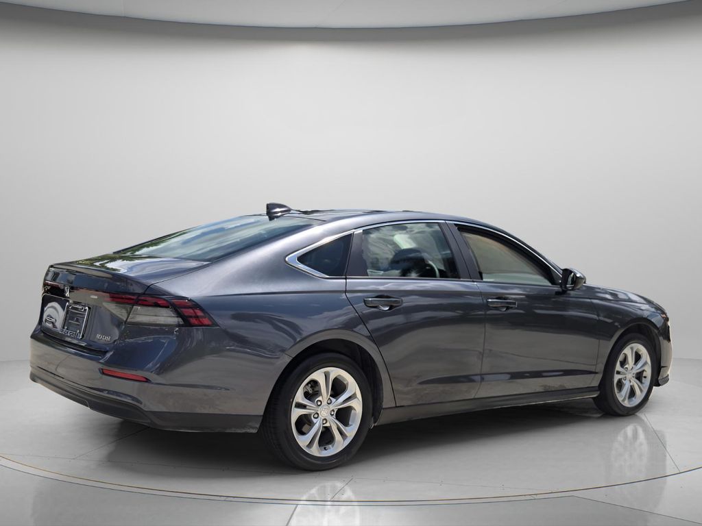 2024 Honda Accord LX - Photo 7