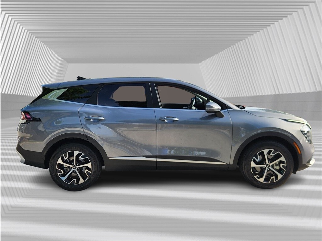 Used 2025 Kia Sportage EX with VIN 5XYK33DF3SG301407 for sale in Davie, FL