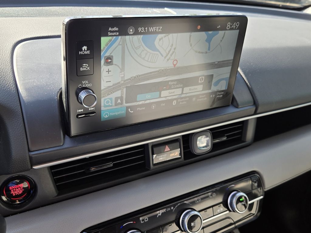 2025 Honda Pilot Touring - Photo 22