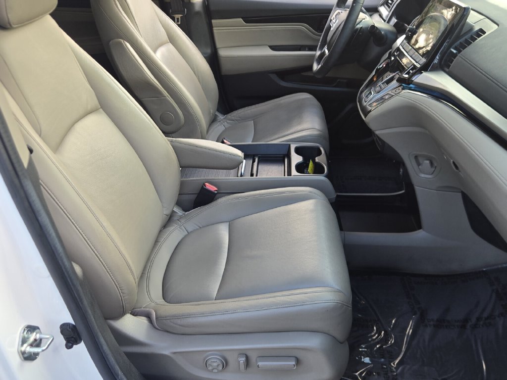 2024 Honda Odyssey Touring - Photo 20