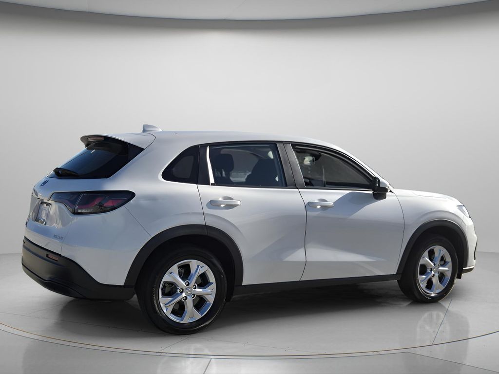 2025 Honda HR-V LX - Photo 7