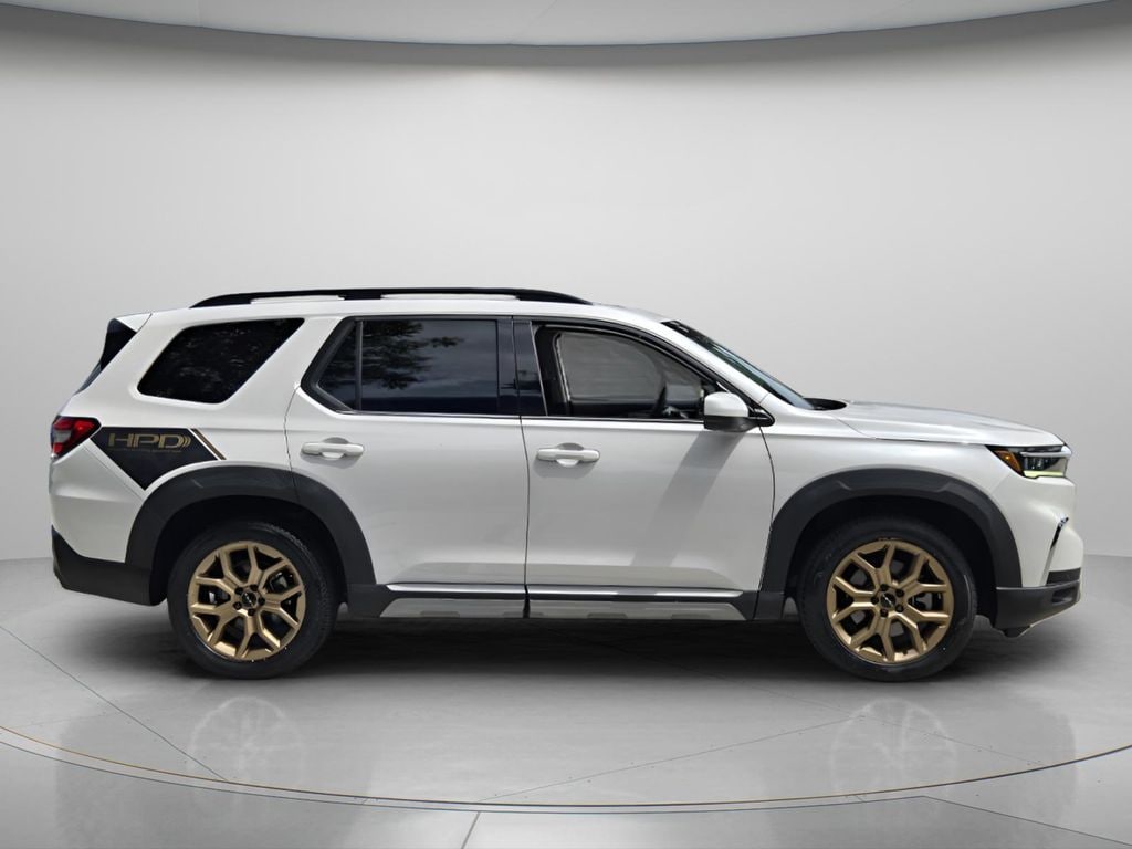 Certified 2023 Honda Pilot Touring SUV