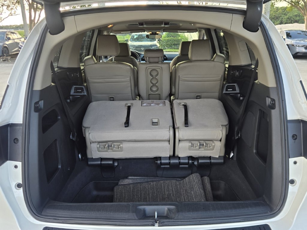 2024 Honda Odyssey Touring - Photo 17