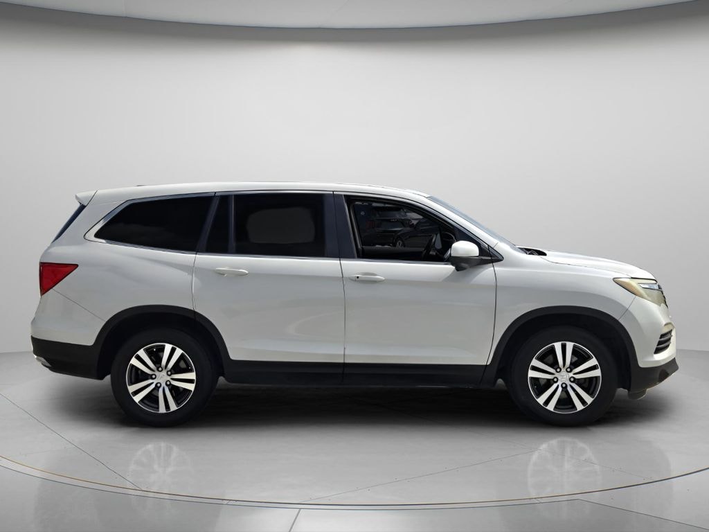 Used 2016 Honda Pilot EX-L w/Rear Entertainment System SUV
