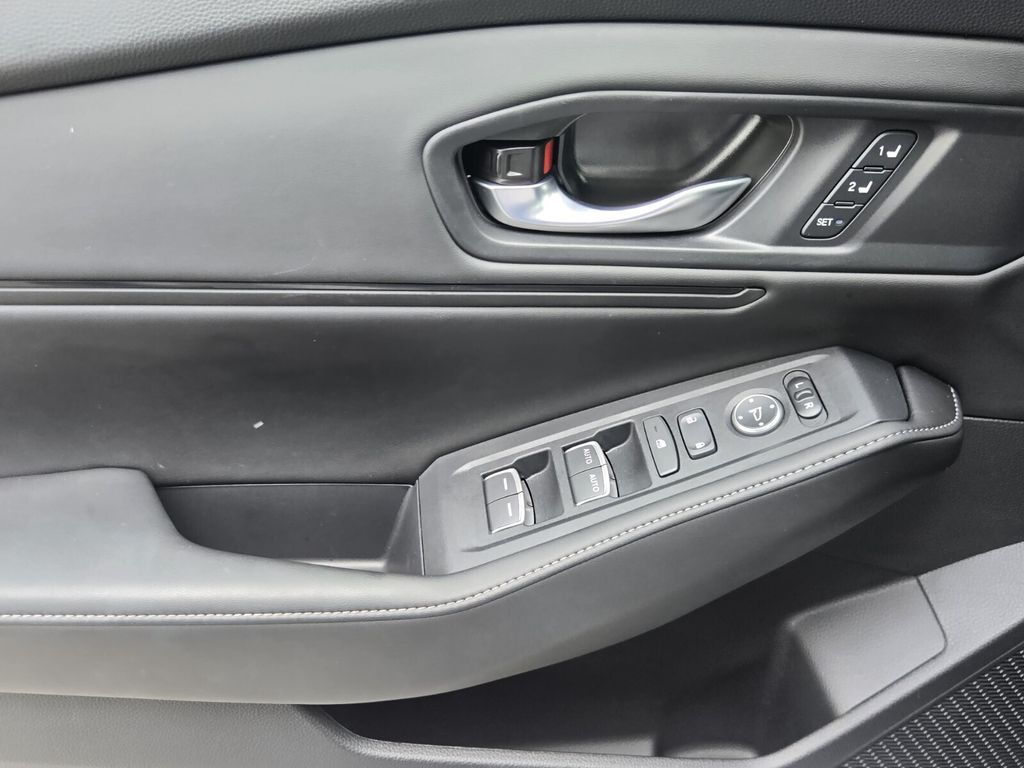 2025 Honda Accord Hybrid Sport-L - Photo 27