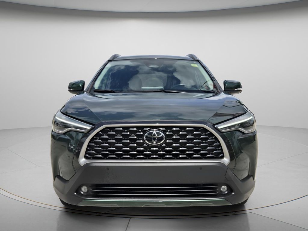 Used 2024 Toyota Corolla Cross XLE SUV