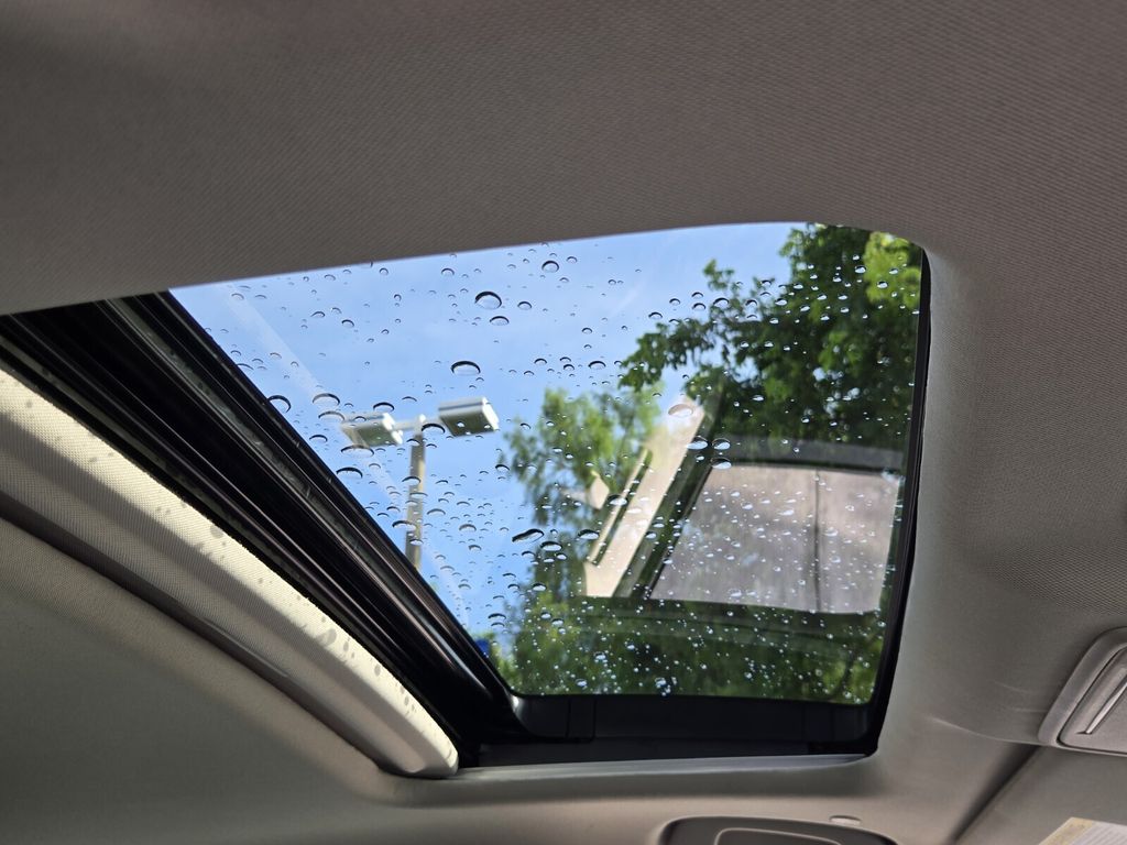 2024 Honda Accord EX - Photo 18
