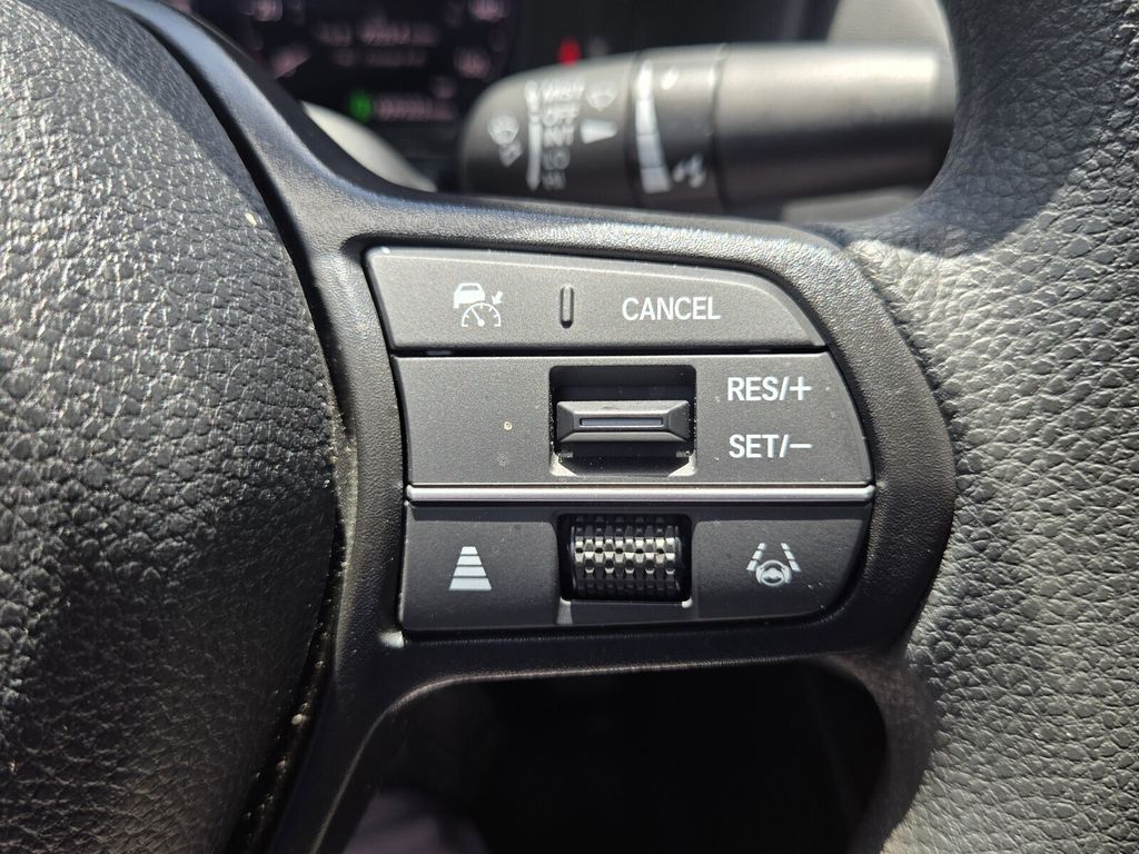 2025 Honda Accord SE - Photo 24