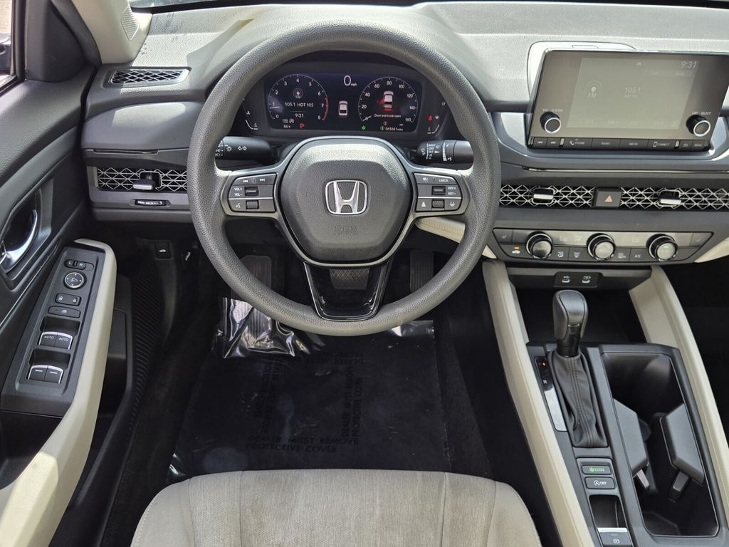 2024 Honda Accord EX - Photo 11