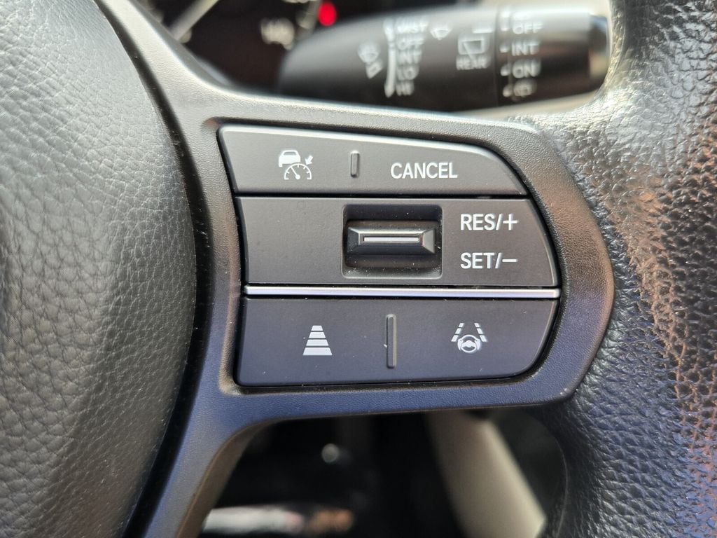2025 Honda HR-V LX - Photo 21