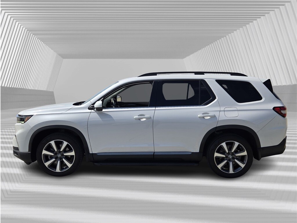 2023 Honda Pilot Elite photo 3