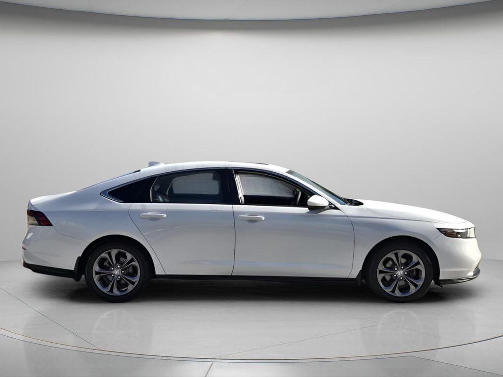 Used 2024 Honda Accord EX Sedan