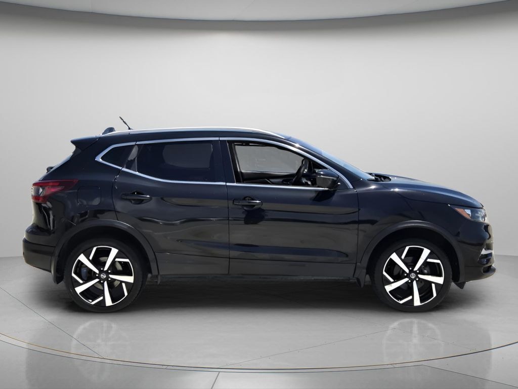 Used 2020 Nissan Rogue Sport SUV