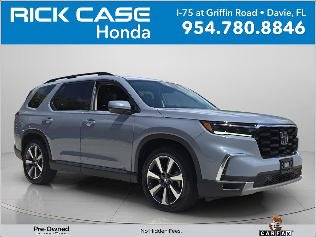Used 2025 Honda Pilot Touring SUV