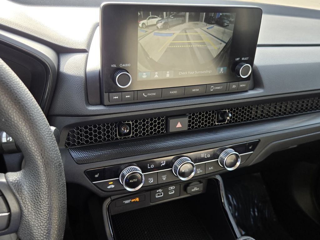 2025 Honda CR-V EX - Photo 20