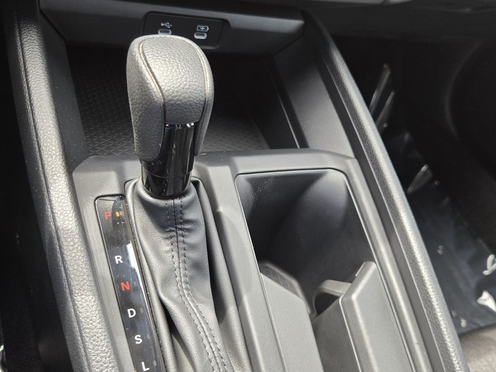 2025 Honda Accord SE - Photo 19