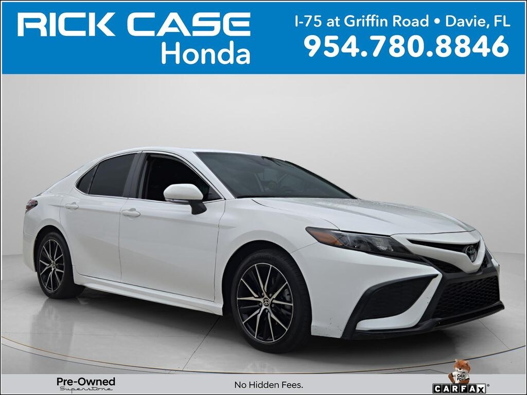 Used 2024 Toyota Camry SE Sedan