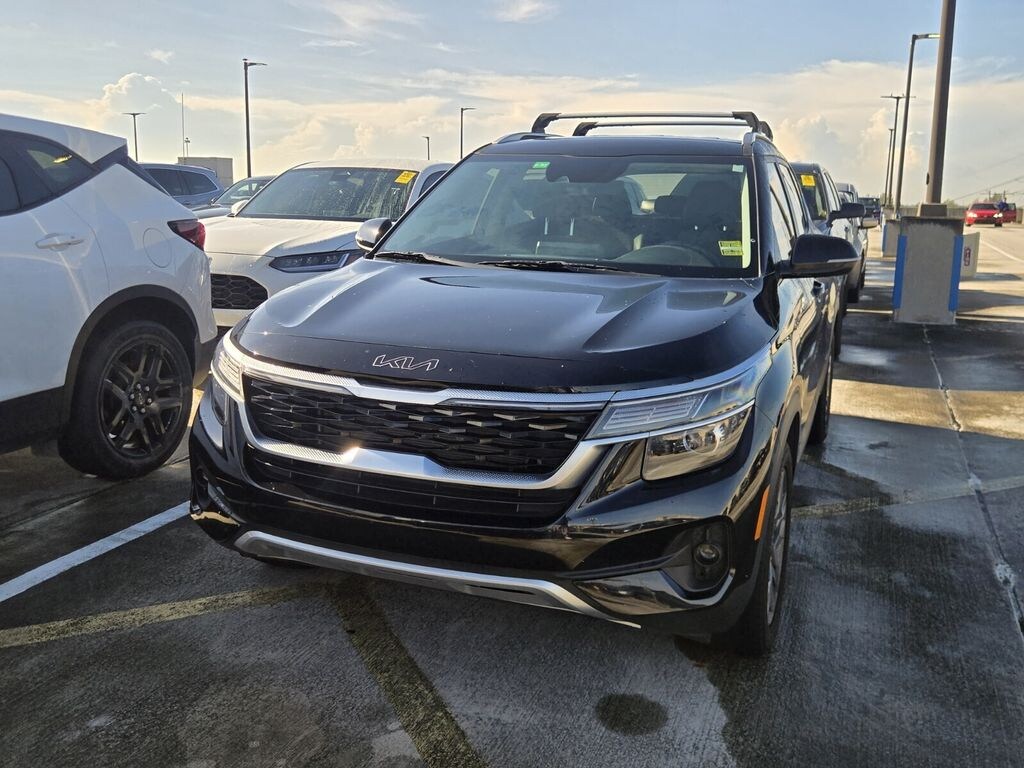 Used 2023 Kia Seltos S SUV