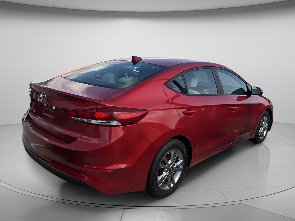 Used 2017 Hyundai Elantra SE Sedan