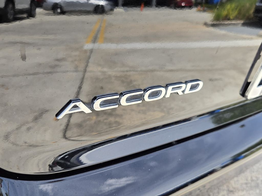 2024 Honda Accord LX - Photo 14