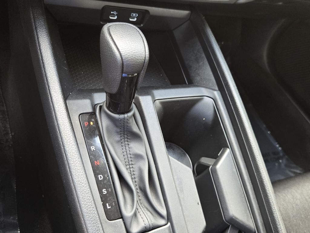 2025 Honda Accord SE - Photo 17