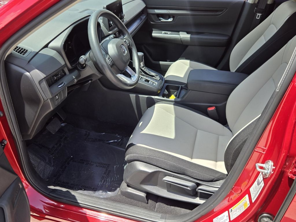 2024 Honda CR-V LX - Photo 10