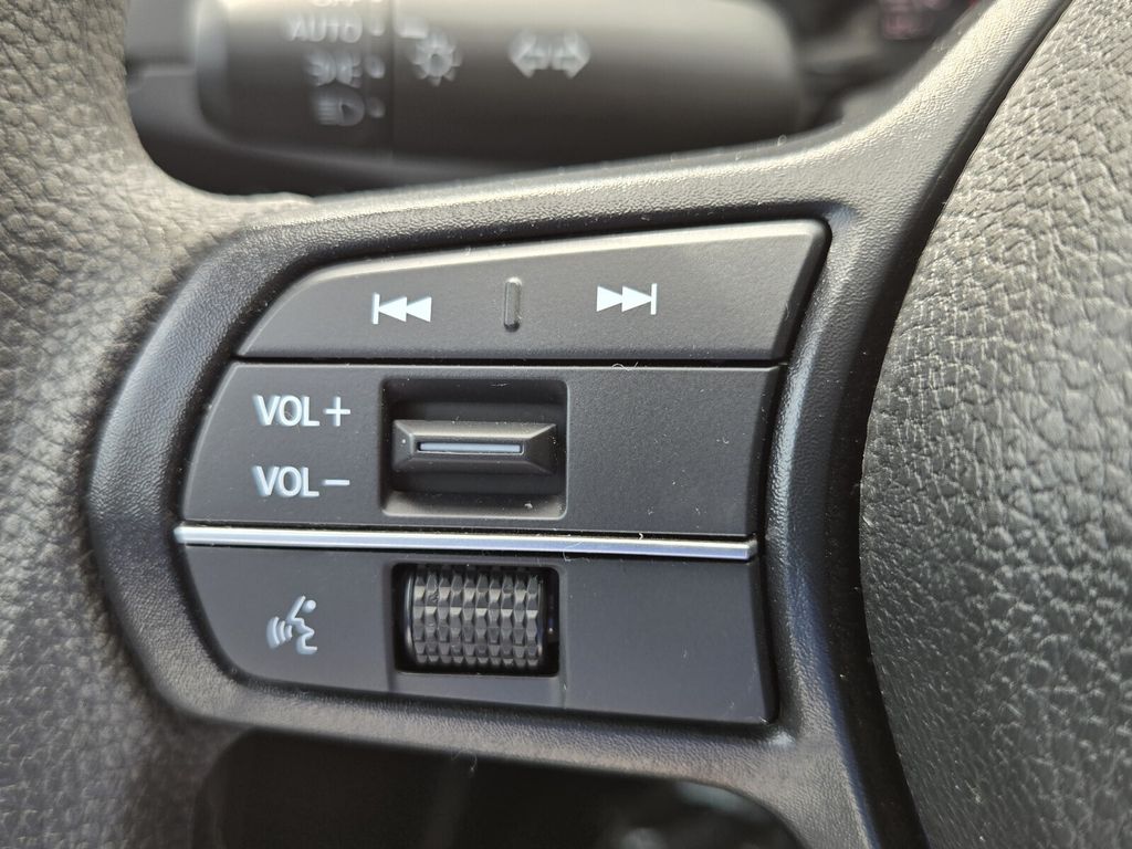 2025 Honda Accord SE - Photo 24