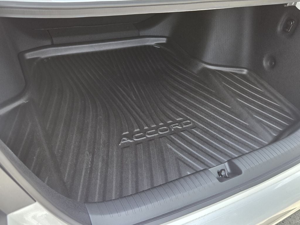2025 Honda Accord LX - Photo 12