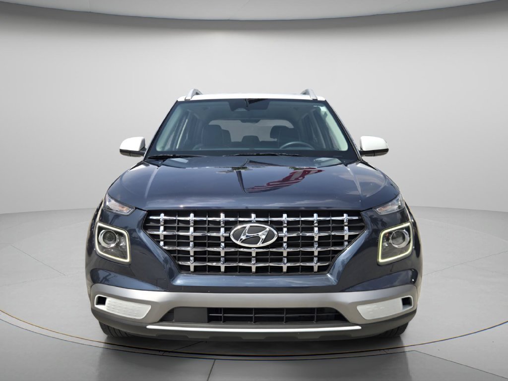 Used 2023 Hyundai Venue Limited SUV