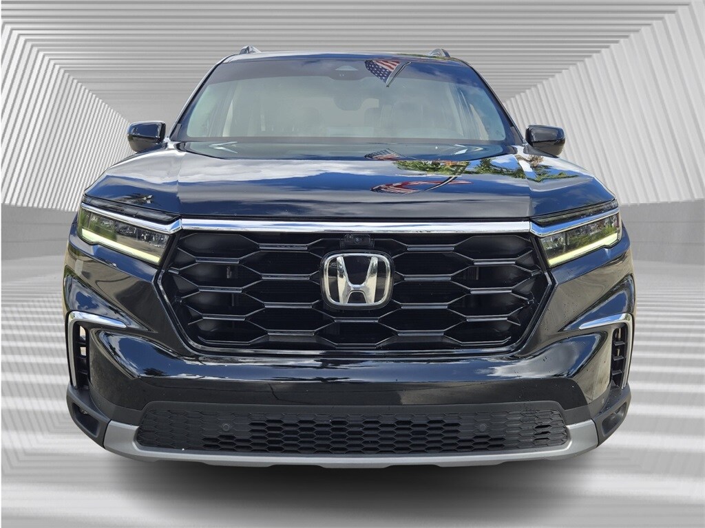2024 Honda Pilot Elite photo 2
