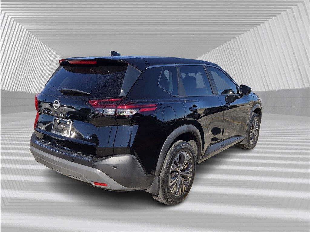 2023 Nissan Rogue SV photo 2