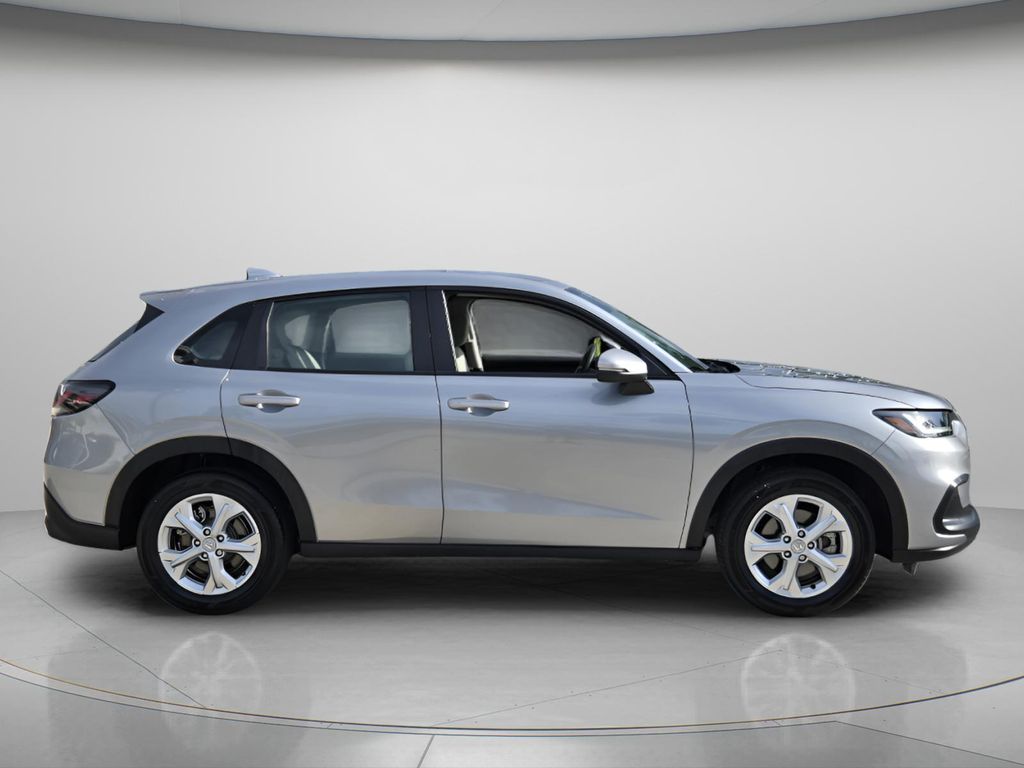 2025 Honda HR-V LX - Photo 3