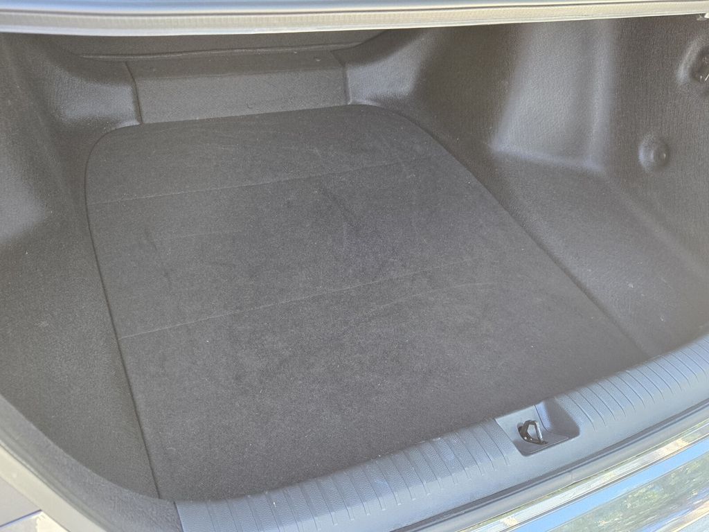 2025 Honda Accord LX - Photo 12