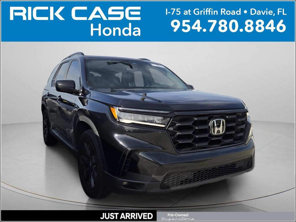 Used 2025 Honda Pilot Sport SUV