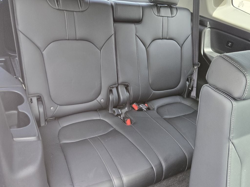 2025 Honda Pilot Elite - Photo 18