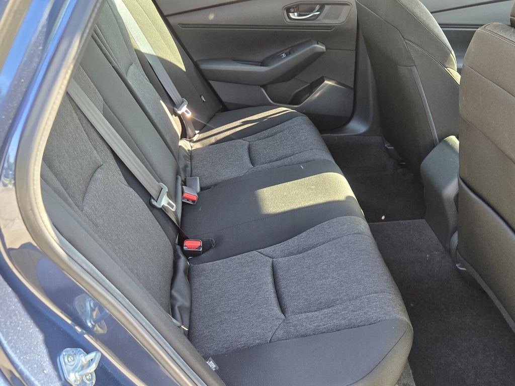 2024 Honda Accord EX - Photo 13