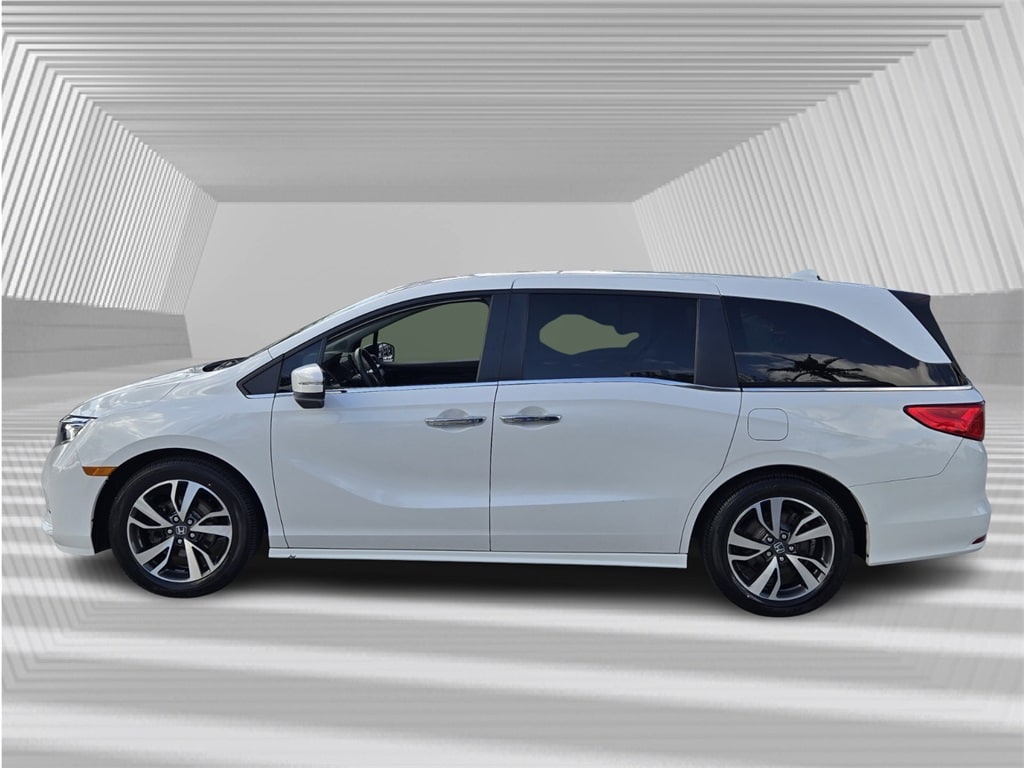 Used 2023 Honda Odyssey Touring Minivan/Van