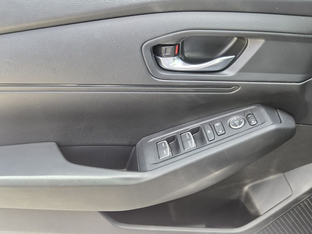 2024 Honda Accord LX - Photo 26