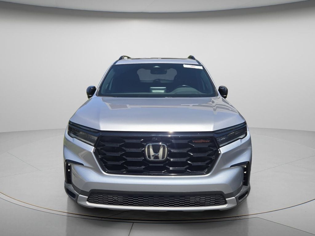 Used 2024 Honda Pilot TrailSport SUV
