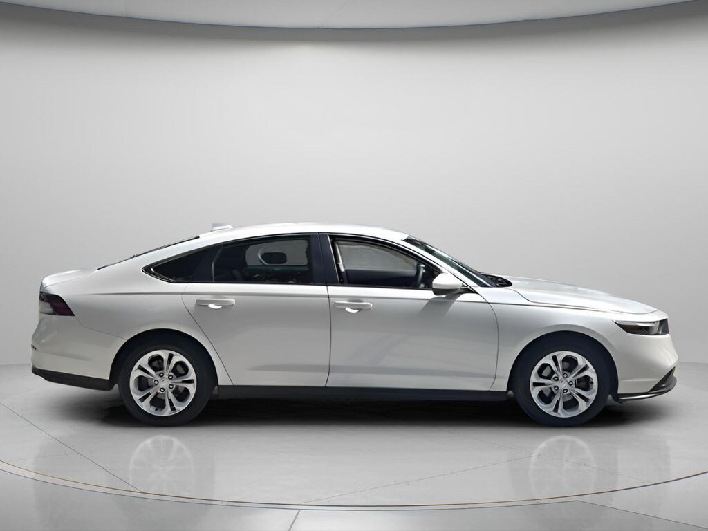 Used 2025 Honda Accord LX Sedan