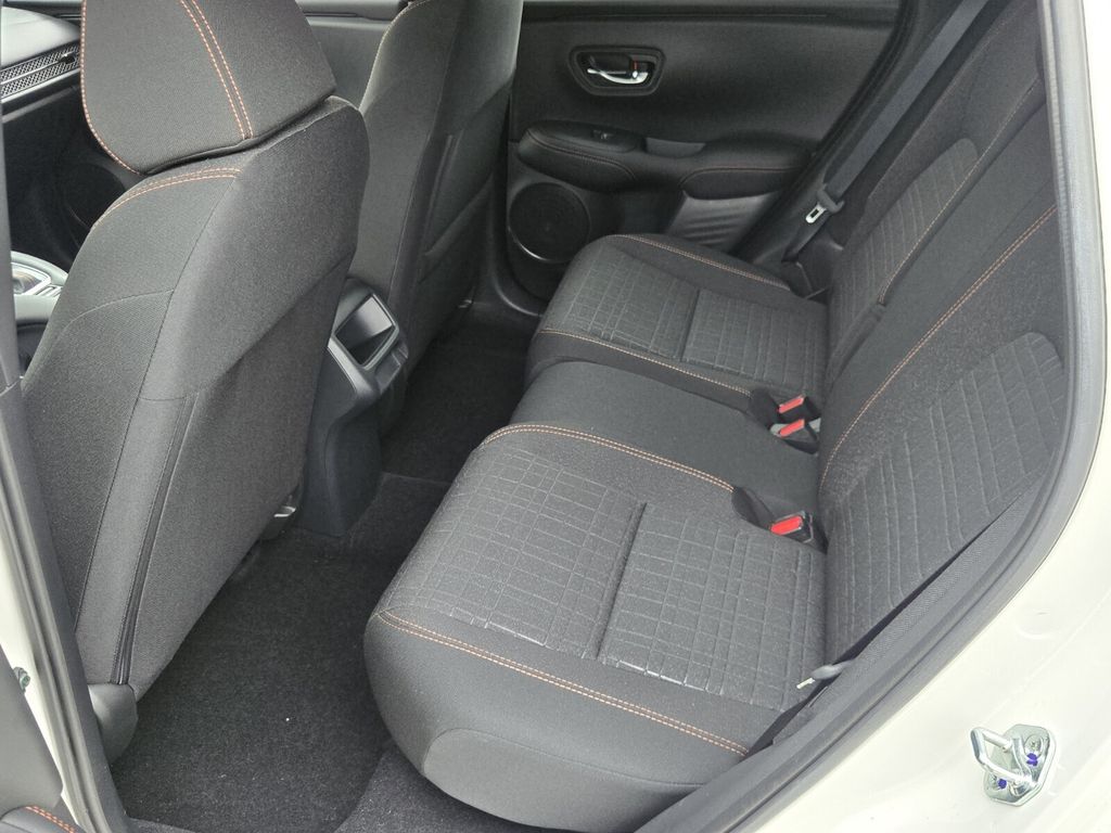 2025 Honda HR-V Sport - Photo 11