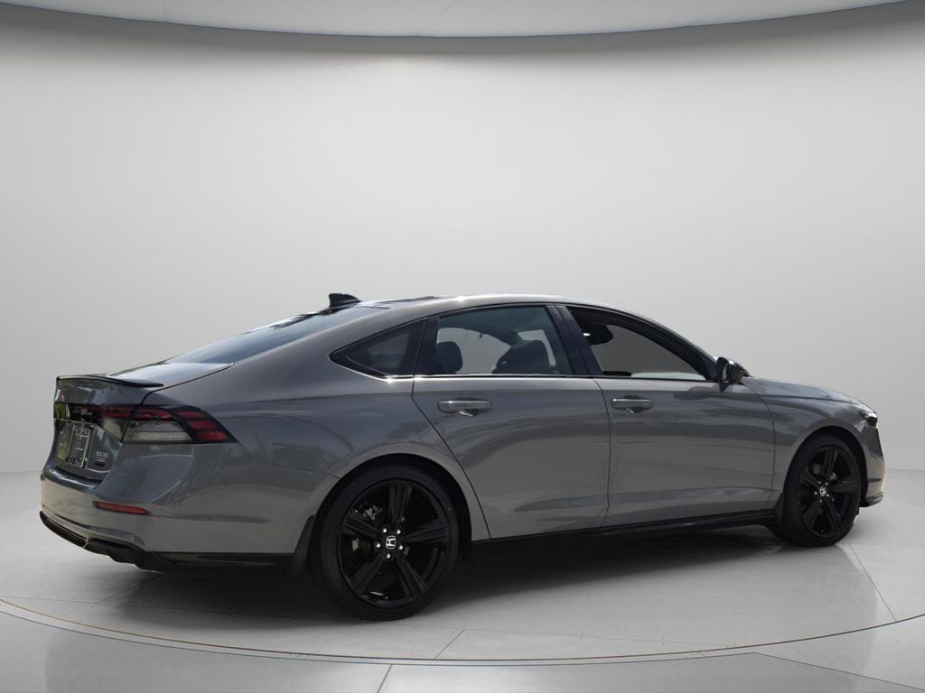 2024 Honda Accord Hybrid Sport-L - Photo 7
